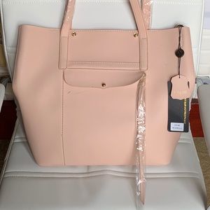 Lionel Michelle Creme Tote